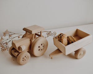 Wooden Tractor With Carriage